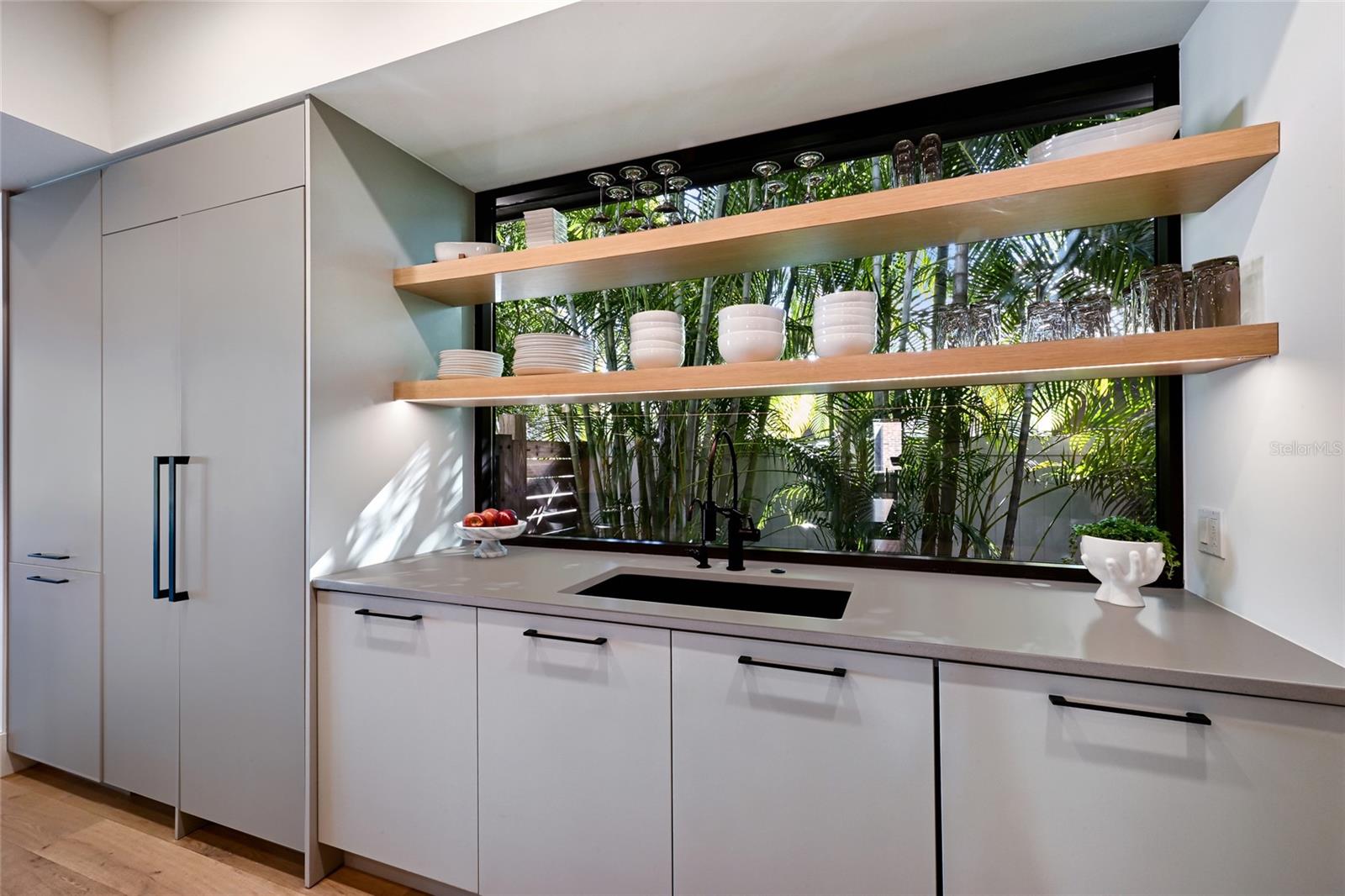 HUDSON BAYOU - Residential