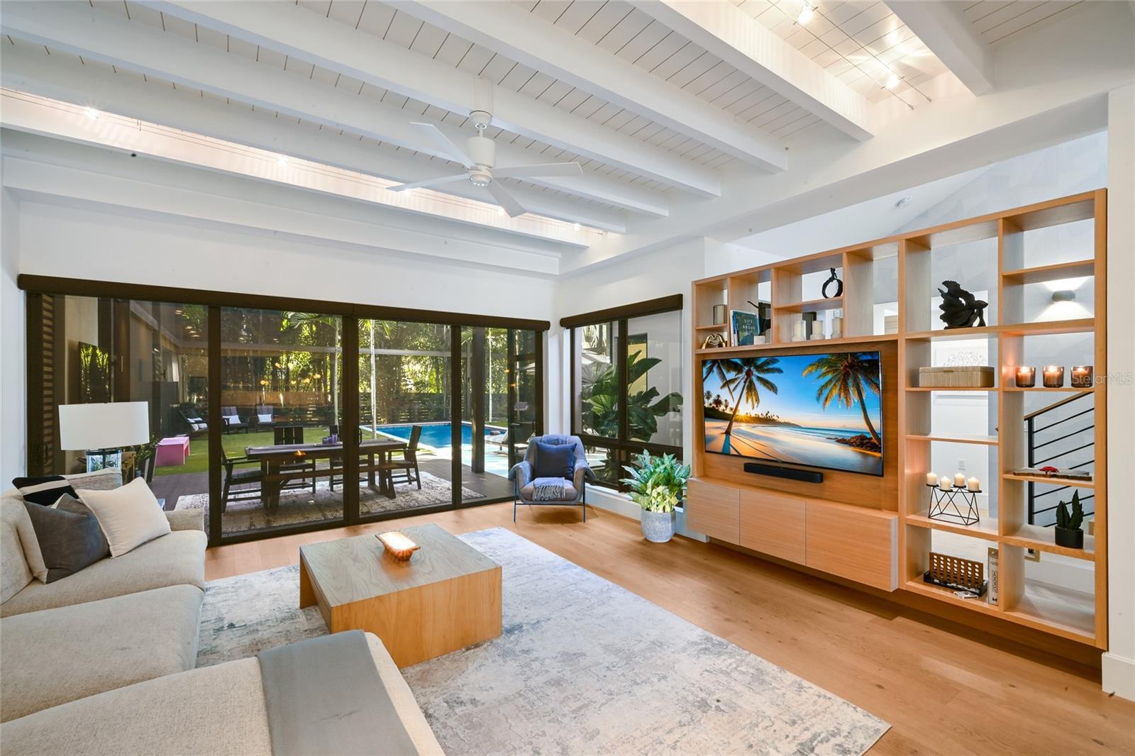 HUDSON BAYOU - Residential