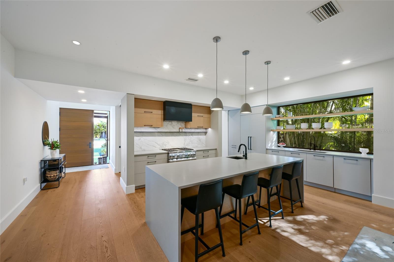 HUDSON BAYOU - Residential