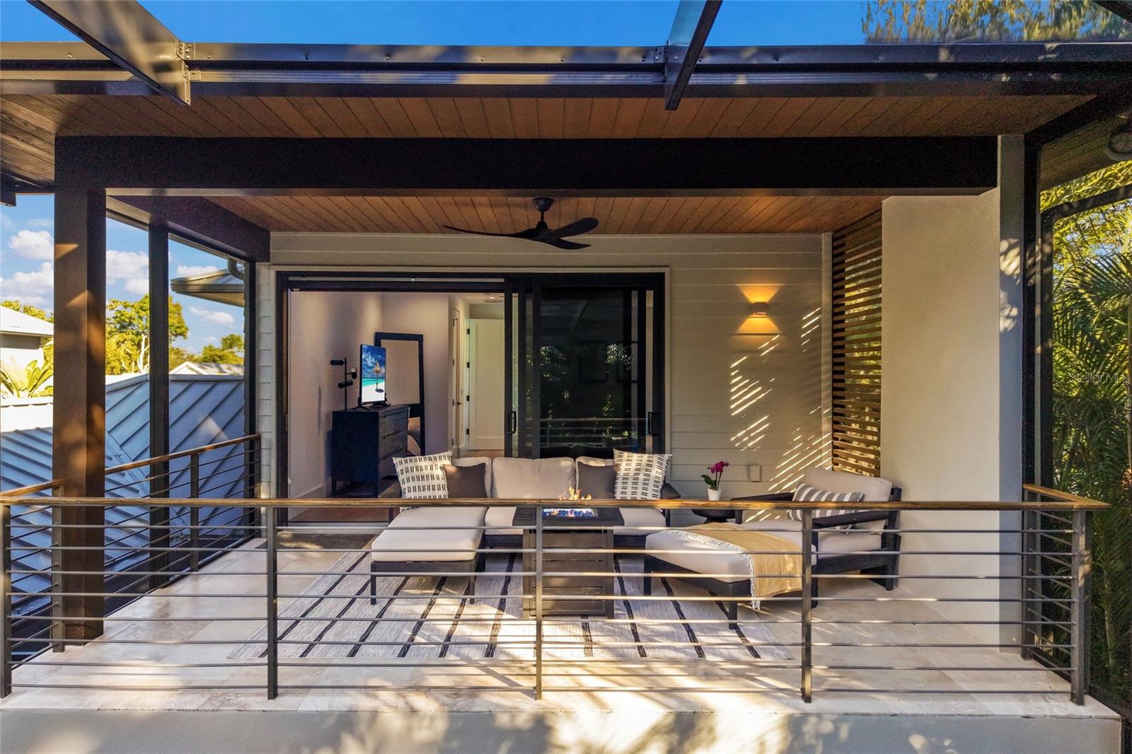 HUDSON BAYOU - Residential