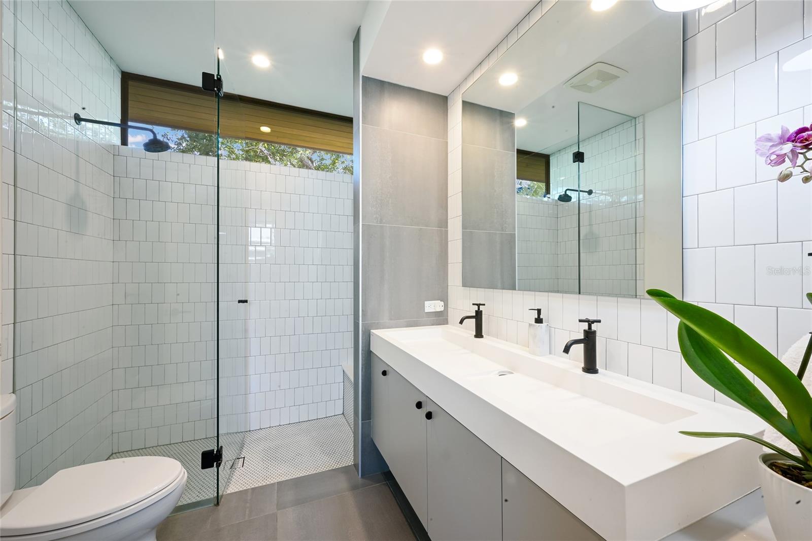 HUDSON BAYOU - Residential