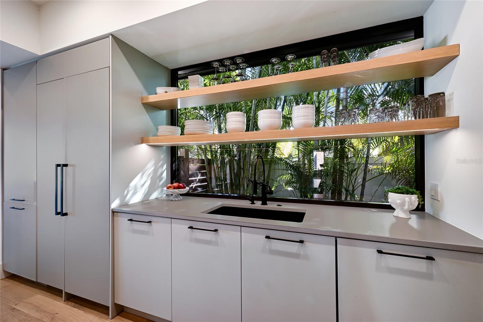 HUDSON BAYOU - Residential