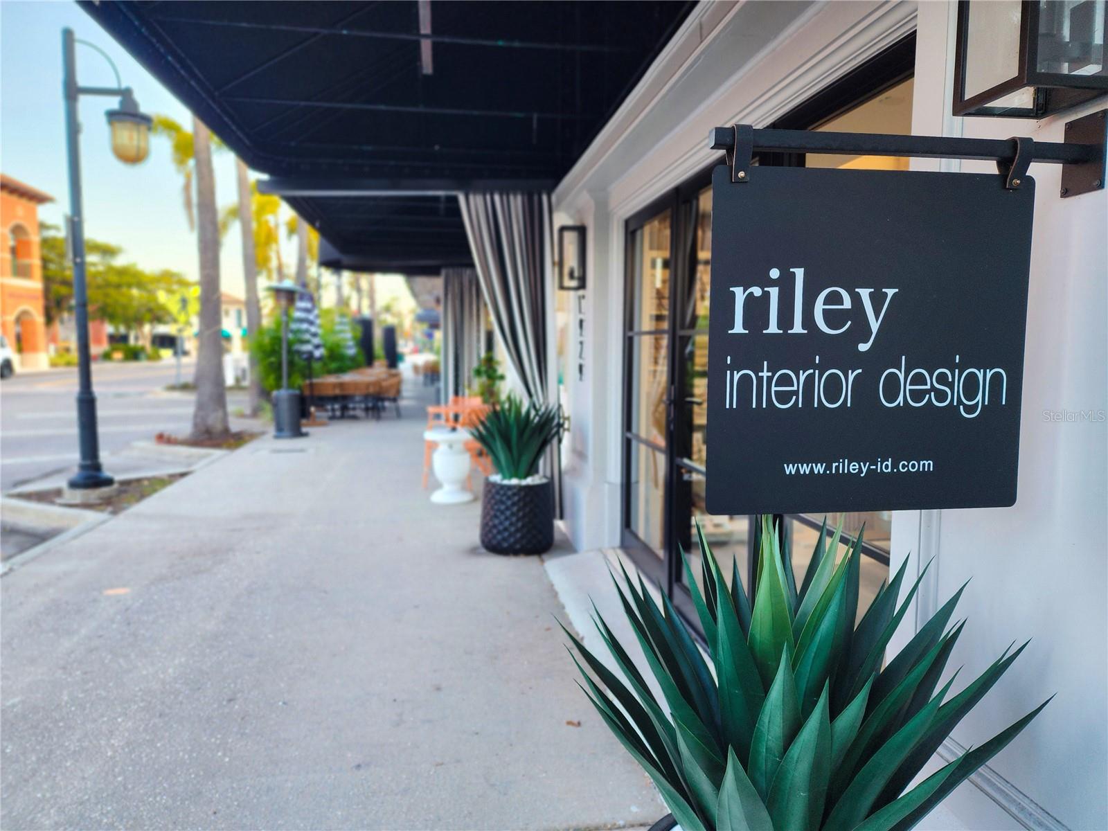 HUDSON BAYOU - Residential