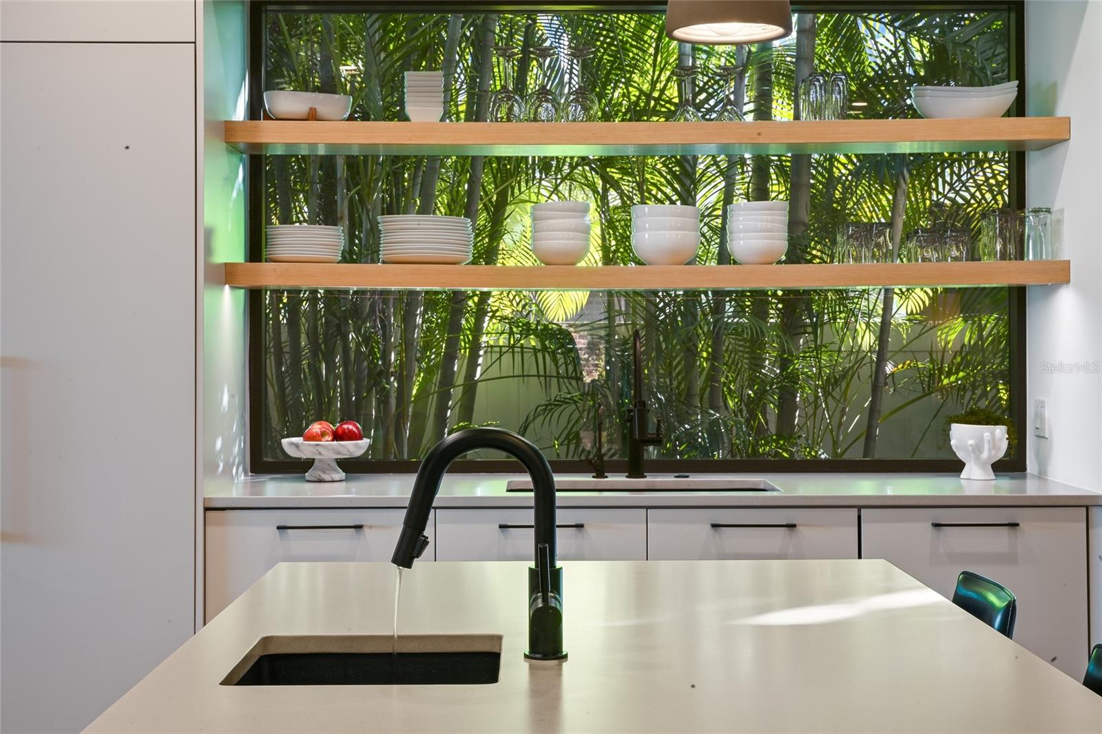 HUDSON BAYOU - Residential