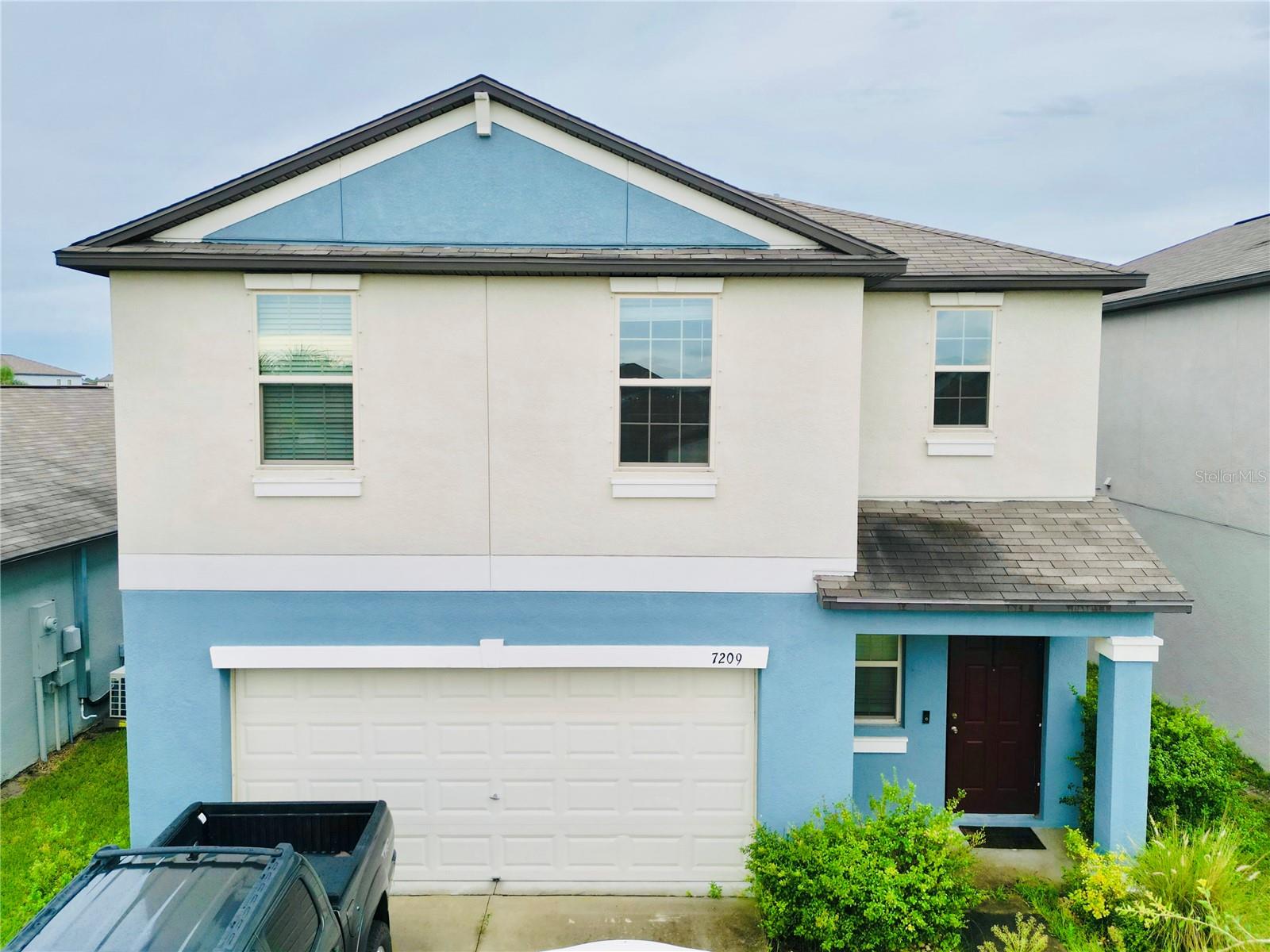 Seller has relocated and in need of a quick sale. Home is priced to sell as is in it current condition allowing for some cosmetic improvements such as flooring and paint.
quiet neighborhood of Cypress Mill close to the community center with all the amenities. Beautiful pool, tennis and basketball courts, and a
playground. Enjoy BBQs in your fenced backyard or take a walk around the neighborhood and see what wildlife is around. This 1893 sq ft home
has an open plan downstairs great room, A breakfast bar makes a
great place to have your morning coffee or make your way upstairs to the spacious loft area ready for you to make into your next office, game
room, craft area or computer lounge.
a short drive to nature preserves, state parks, golf courses, and plenty of local shopping. Or hop on the
conveniently close expressways to get to airports, the casino, and downtown Tampa nightlife.