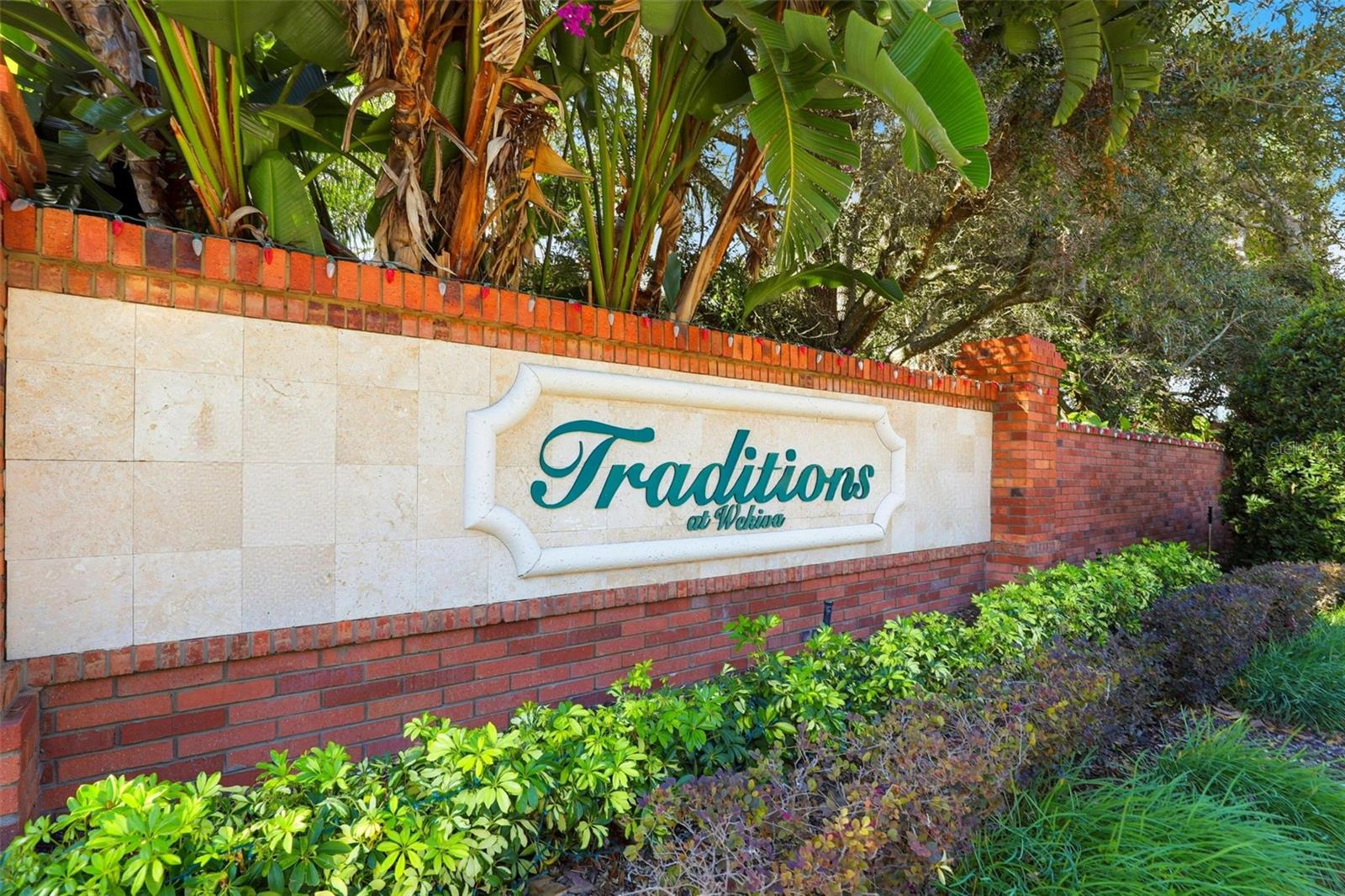 TRADITIONS/WEKIVA - Residential