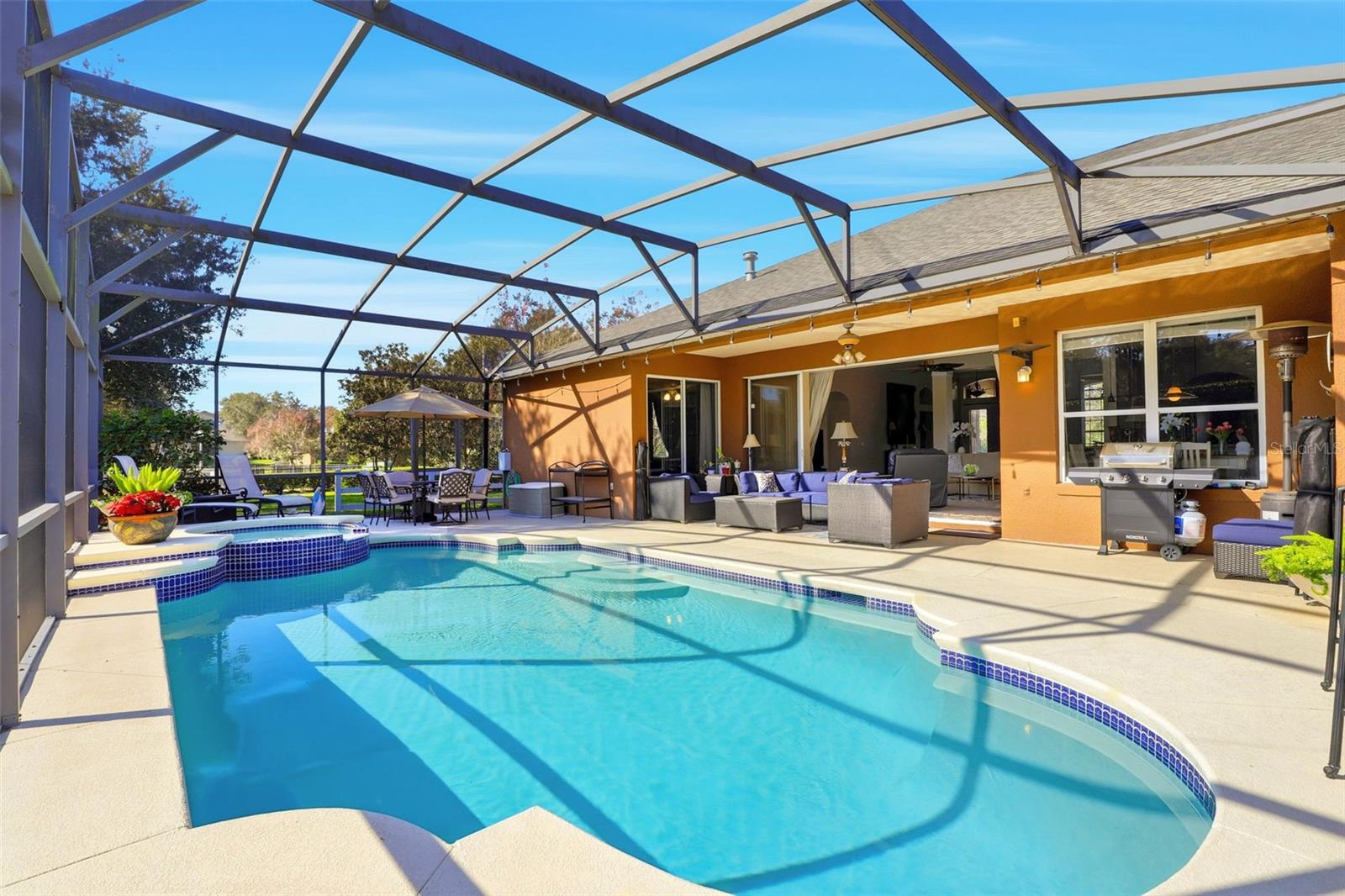 TRADITIONS/WEKIVA - Residential