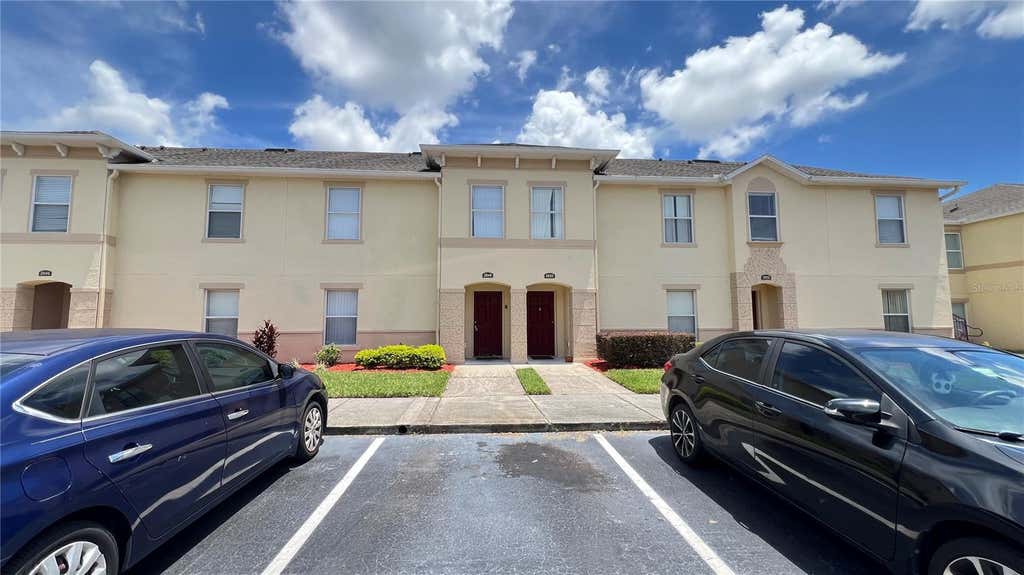 Photo of 2848 Club Cortile Circle, Kissimmee, FL 34746 (MLS # S5155153)