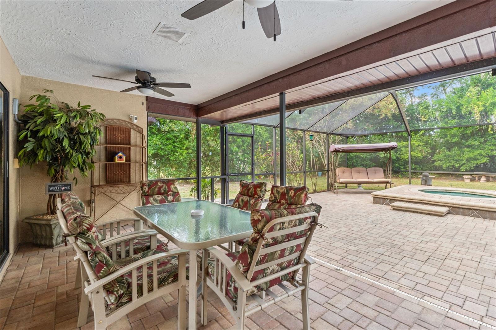 AMBER WOODS PH III - Residential