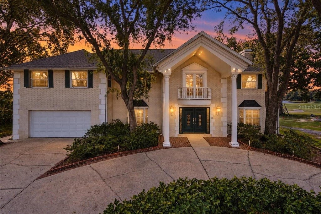 Photo of 2534 Heron Lane N, Clearwater, FL 33762 (MLS # TB8562936)