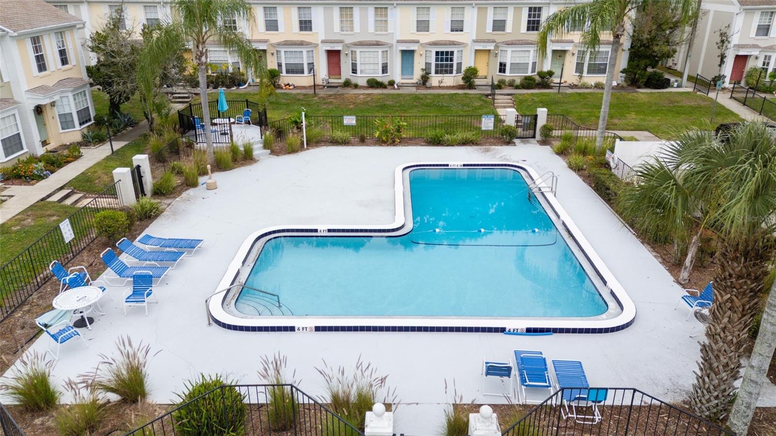 EMBASSY PARK TWNHMS CONDO - Residential