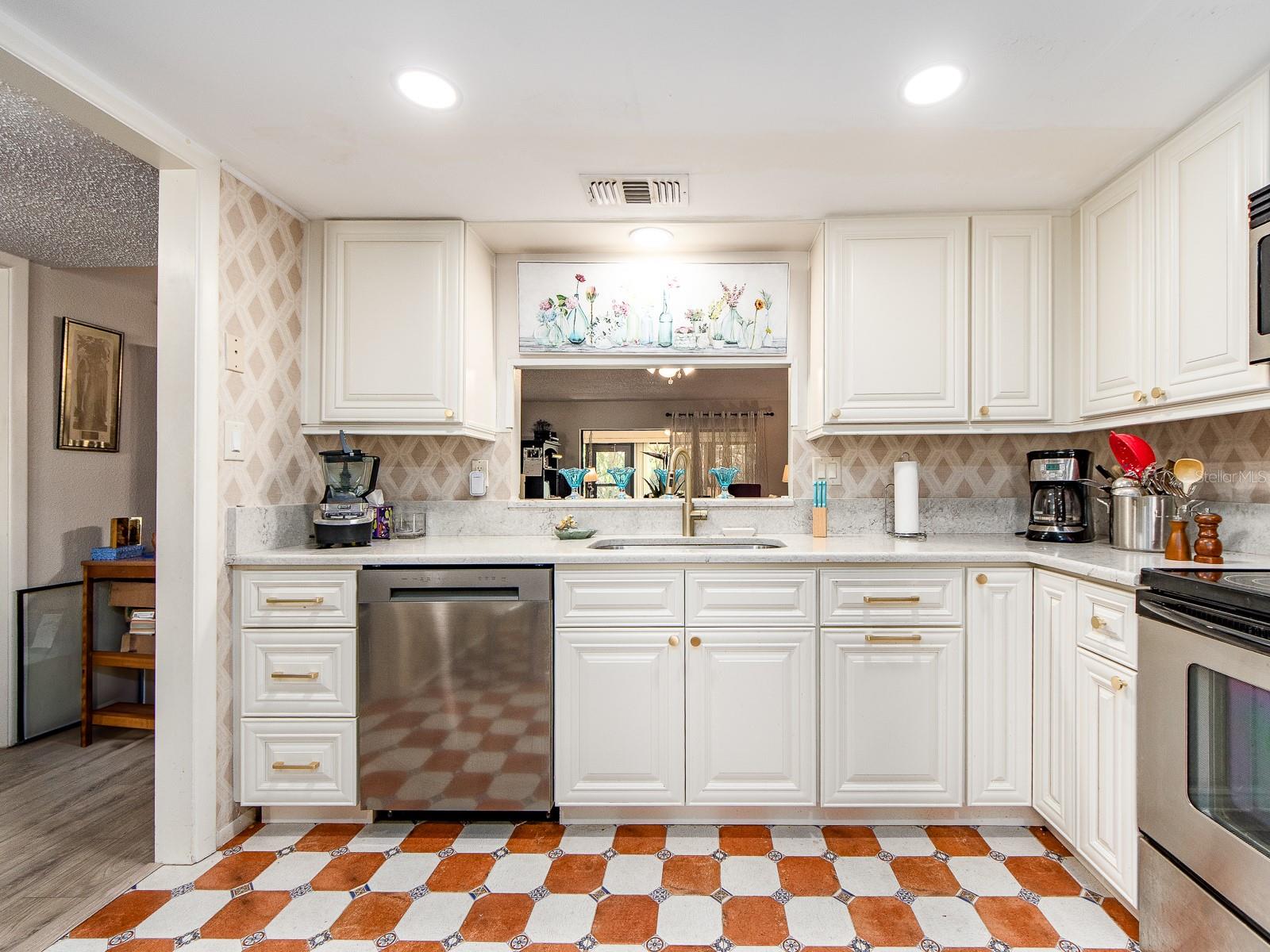 2555 ROYAL PINES CIRCLE A