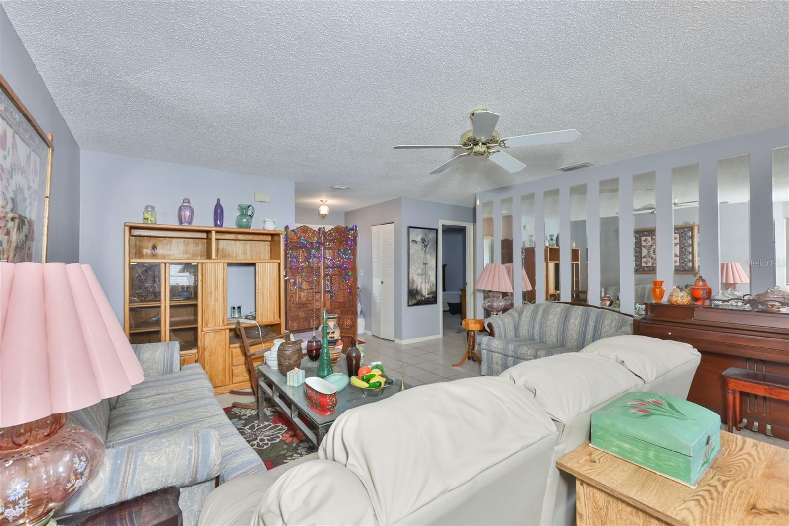 HIGHGATE IV CONDO - Residential