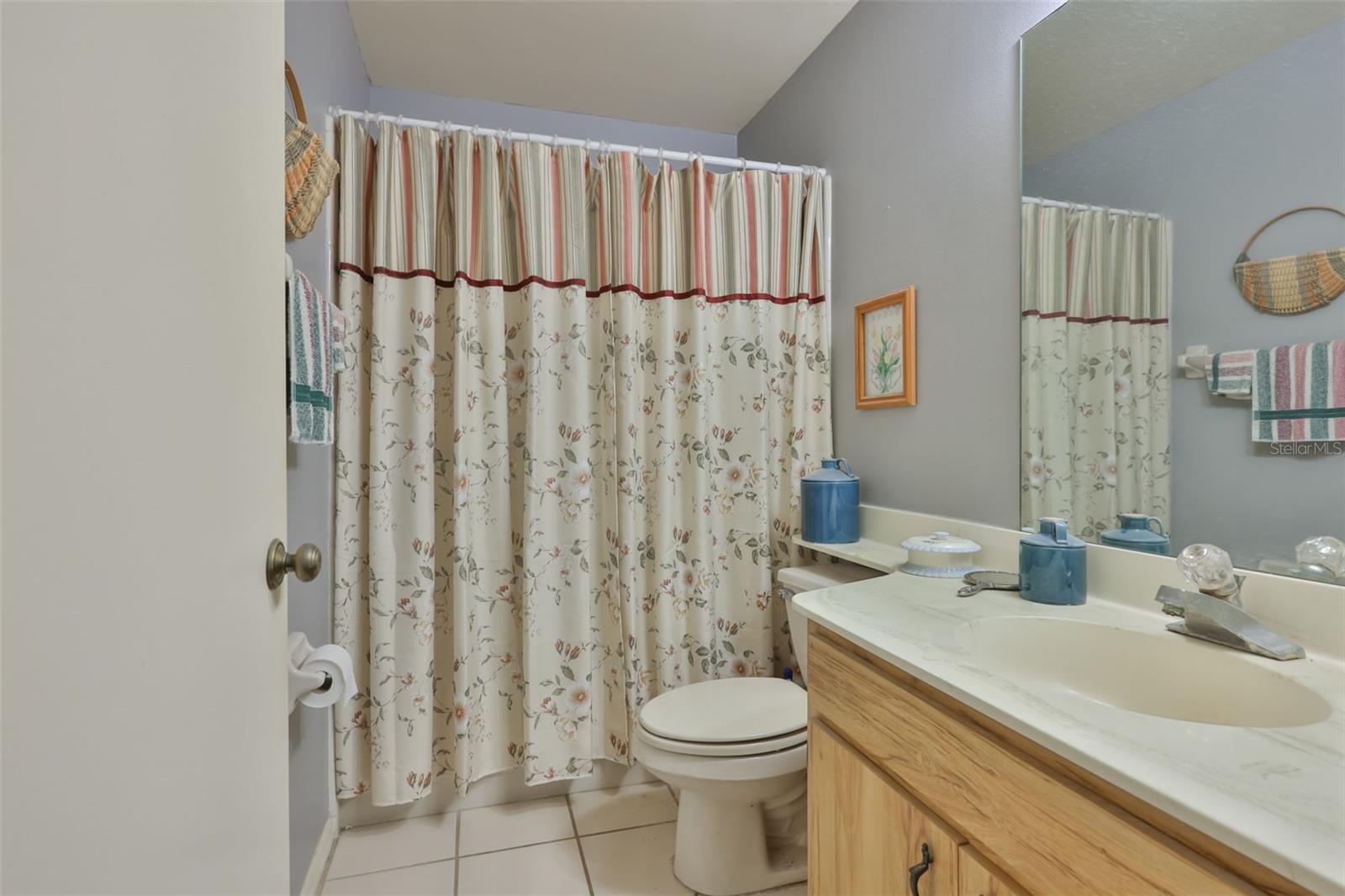 HIGHGATE IV CONDO - Residential