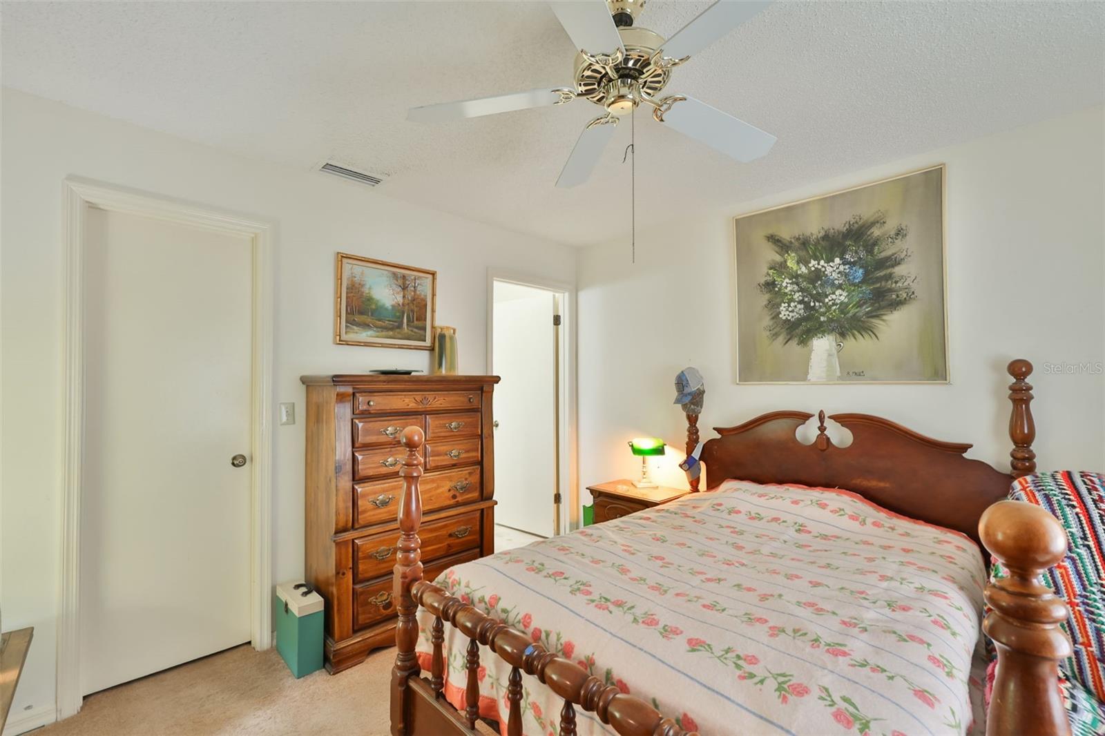HIGHGATE IV CONDO - Residential