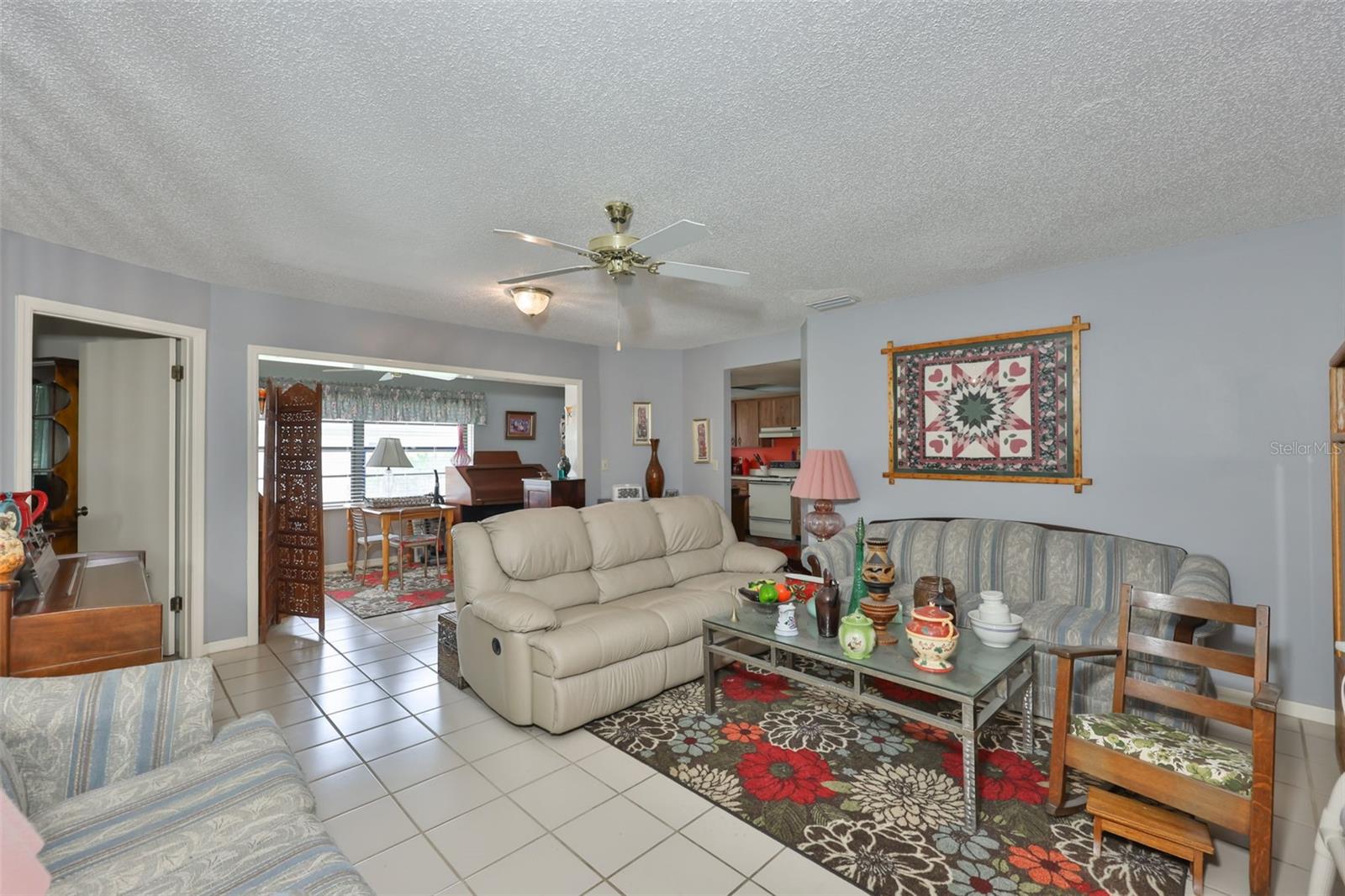 HIGHGATE IV CONDO - Residential