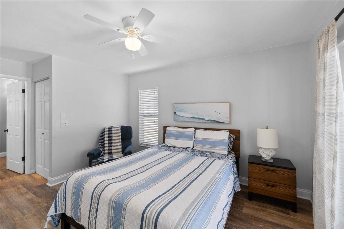 REGENCY OAKS - Residential