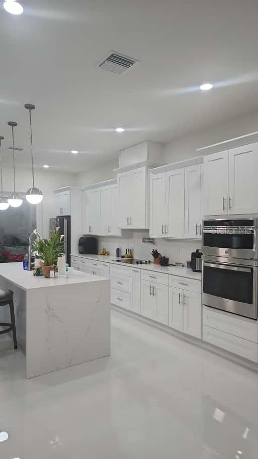 Photo of 4210 Thonotosassa Road, Plant City, FL 33565 (MLS # TB8452330)