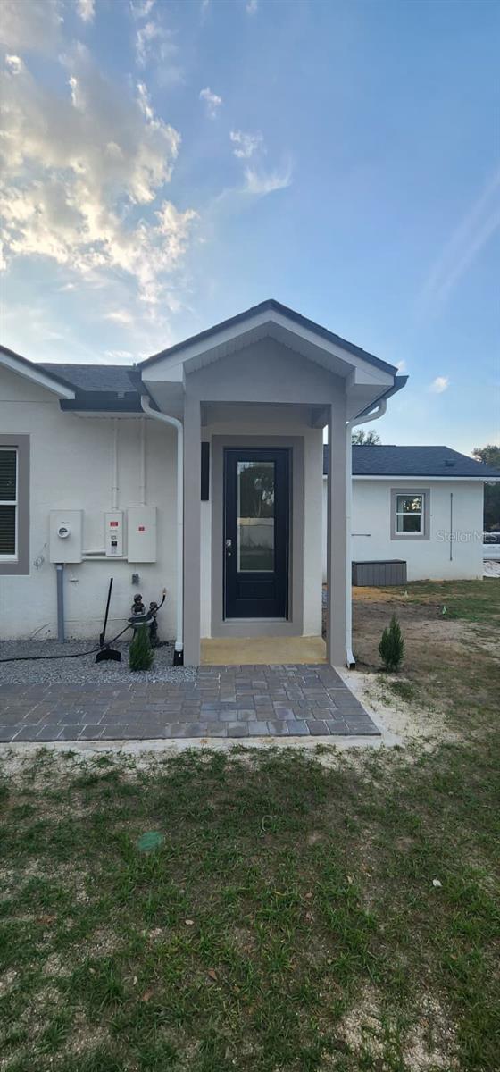 4210 THONOTOSASSA ROAD