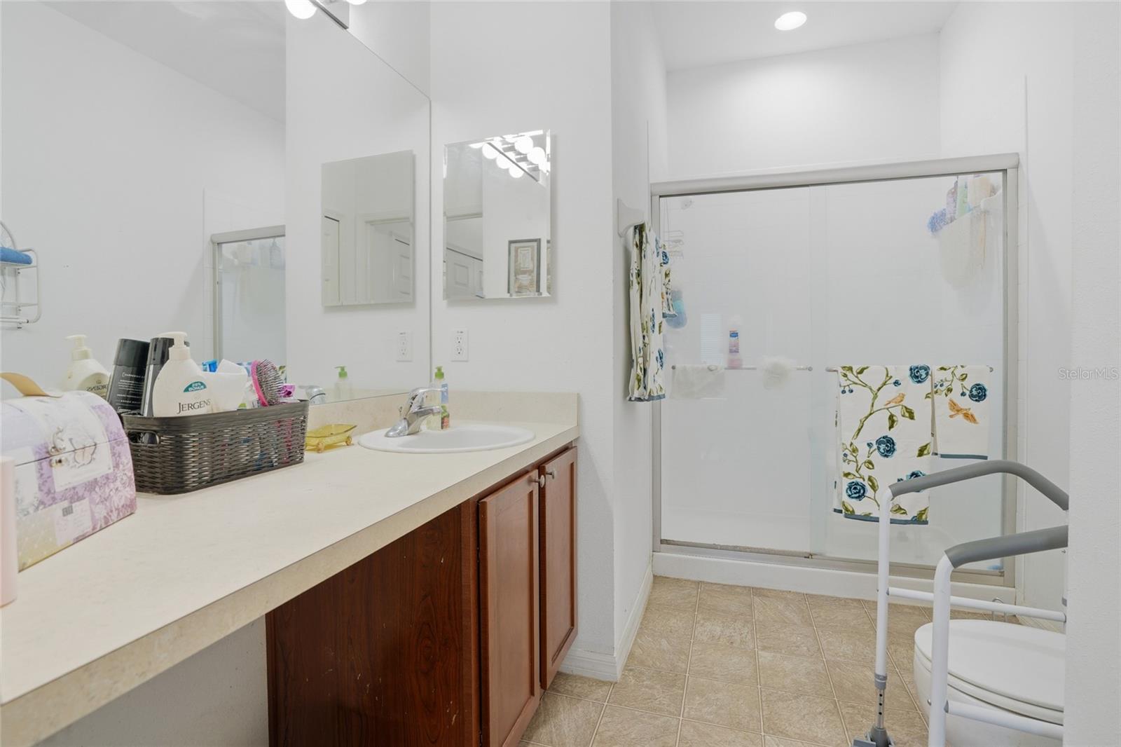 ASHTON OAKS SUB - Residential