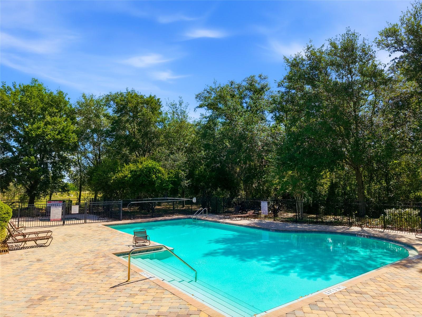 ASHTON OAKS SUB - Residential