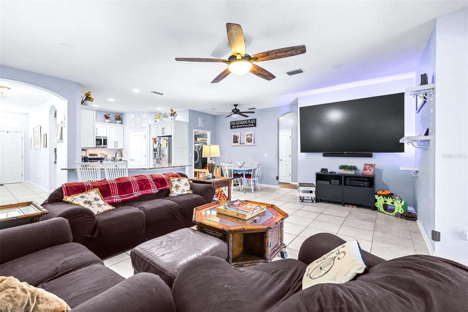 FISHHAWK RANCH PH 2 PARCEL EE-1/F - Residential