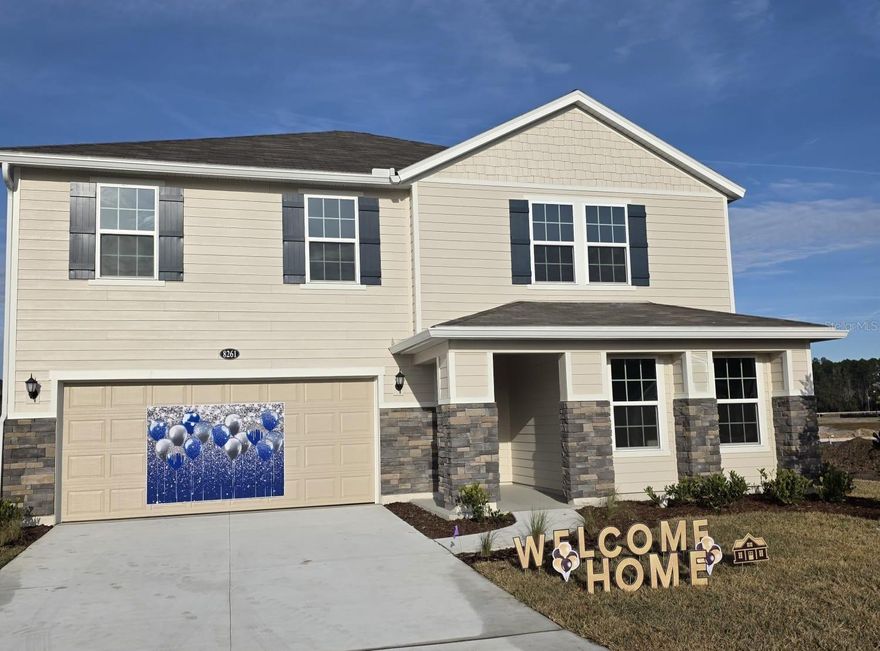 Welcome to Hawkes Meadow, a highly desirable community in North Jacksonville. This well-maintained home offers a modern floor plan with open living spaces, a spacious kitchen, and a comfortable primary suite. Enjoy outdoor living on the covered patio and a fenced backyard—perfect for relaxing or entertaining. Located near shopping, dining, and major highways for easy commuting. HOA amenities include community green spaces and a playground. Don’t miss your chance to own in this popular neighborhood!