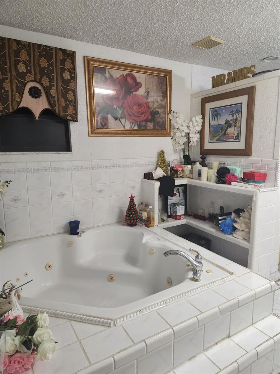 SILVER RIDGE PH 02 - Residential