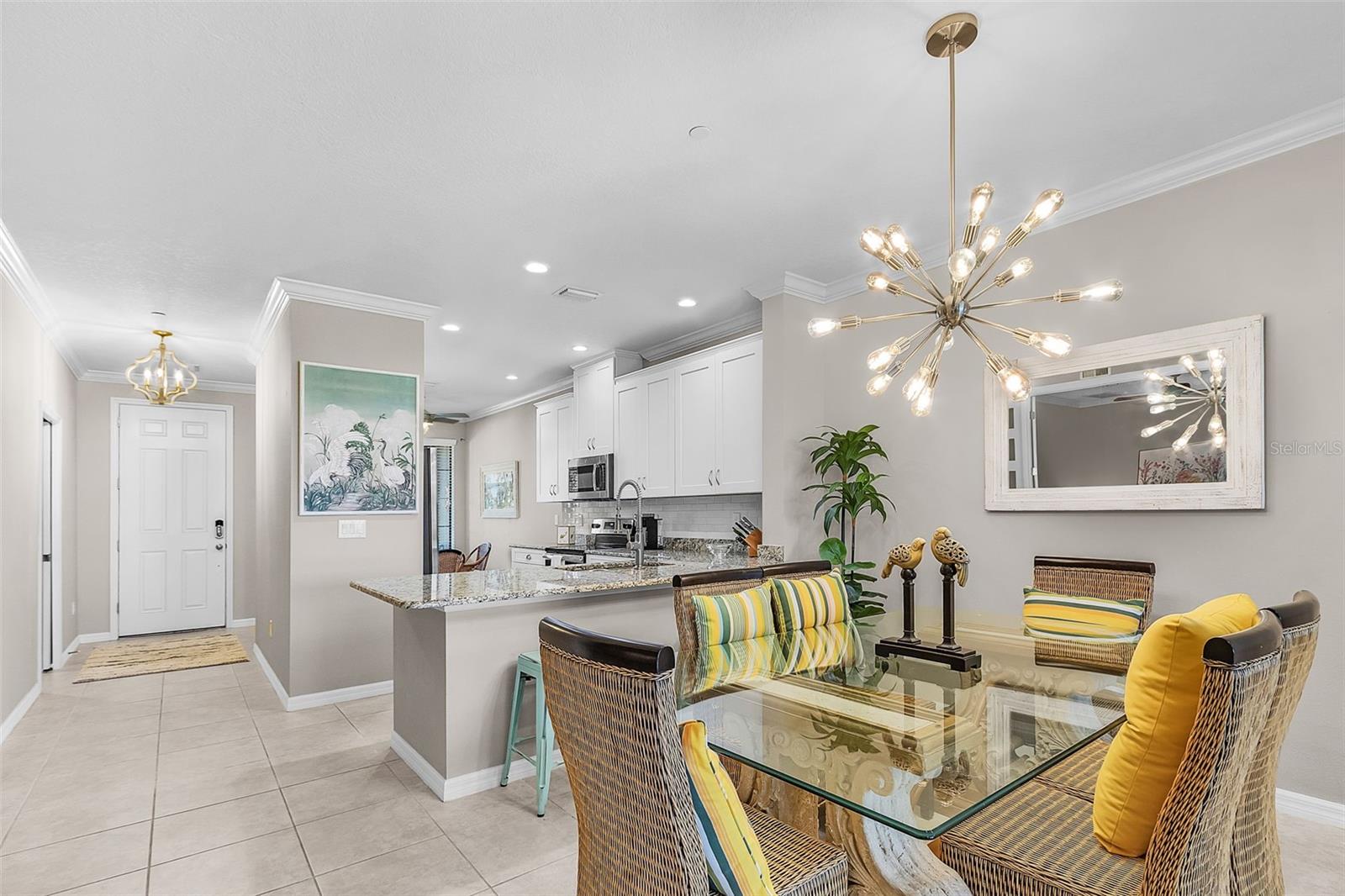 BACCIANO I/ESPLANADE LAKEWOOD - Residential Lease