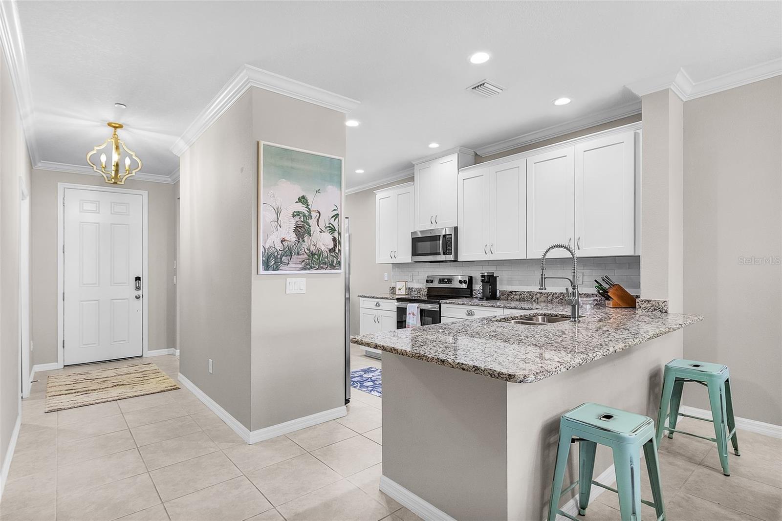 BACCIANO I/ESPLANADE LAKEWOOD - Residential Lease
