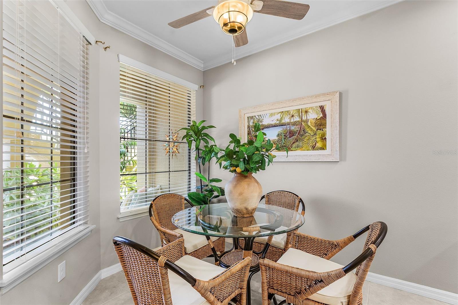 BACCIANO I/ESPLANADE LAKEWOOD - Residential Lease