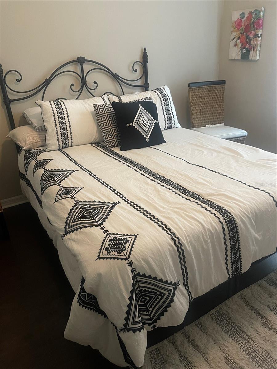BACCIANO I/ESPLANADE LAKEWOOD - Residential Lease