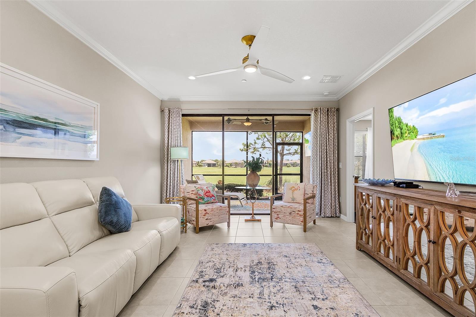 BACCIANO I/ESPLANADE LAKEWOOD - Residential Lease