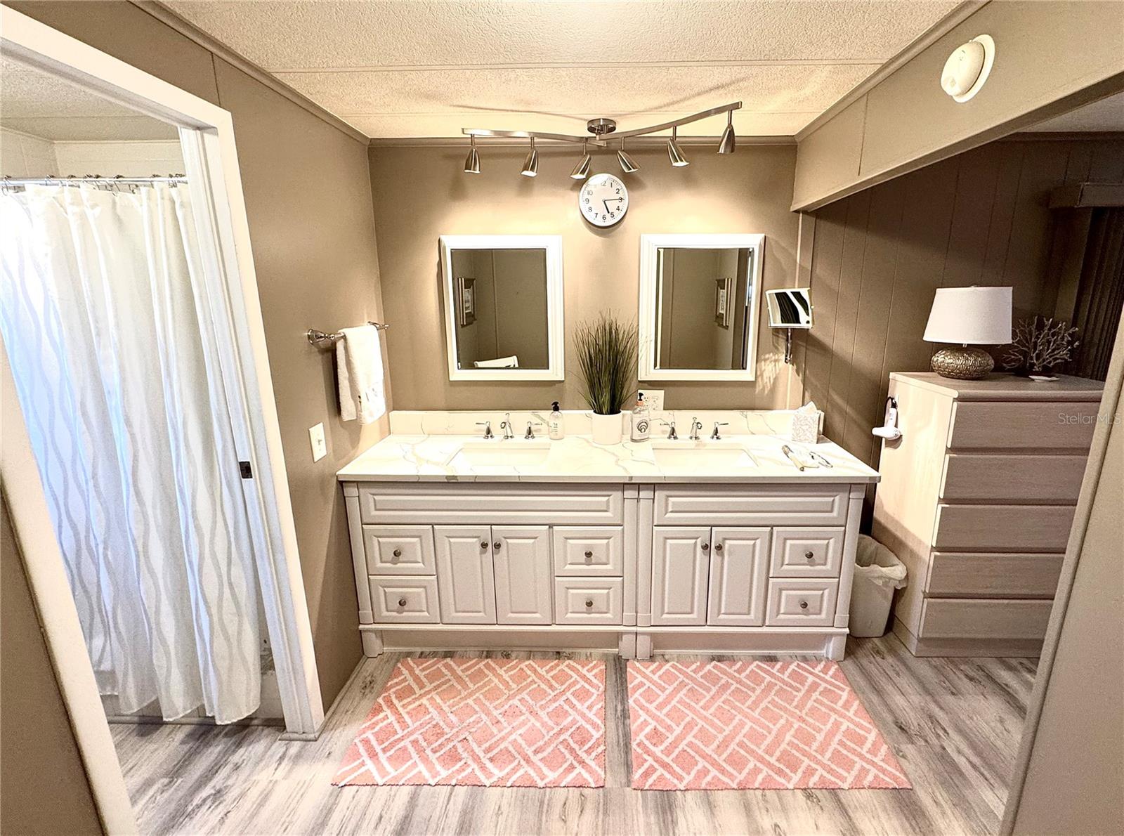 TERRA COVE - Residential