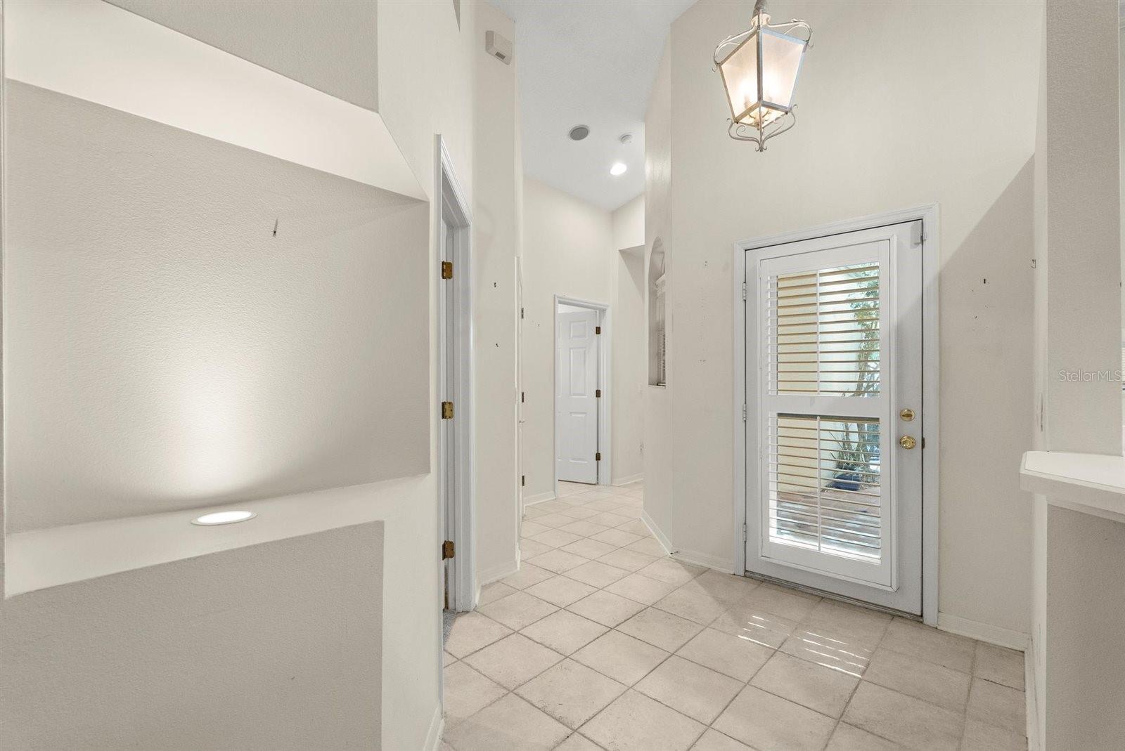 COUNTRY CLUB/MOUNT DORA PH II- - Residential