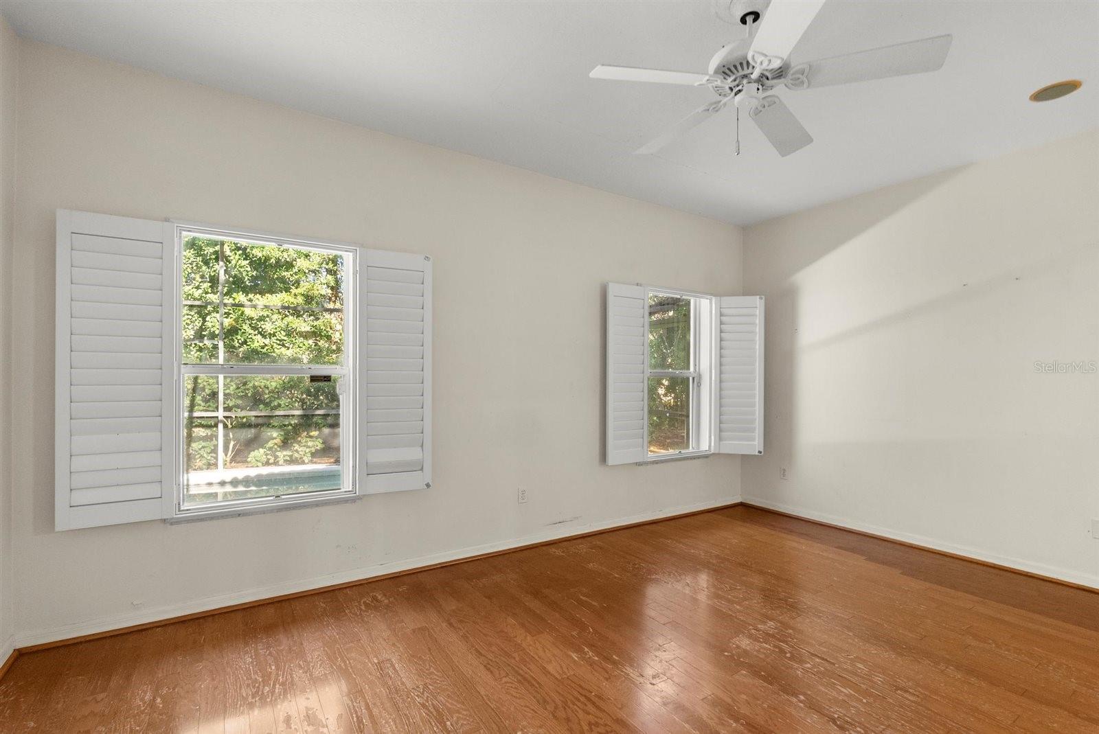 COUNTRY CLUB/MOUNT DORA PH II- - Residential