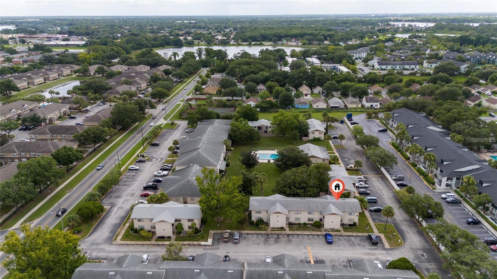 COMMODORE PLACE CONDO - Residential