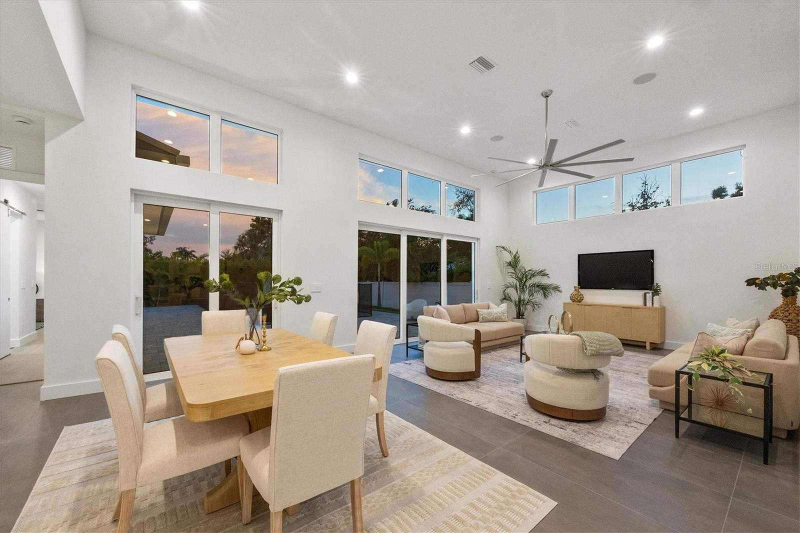 2234 HIBISCUS STREET