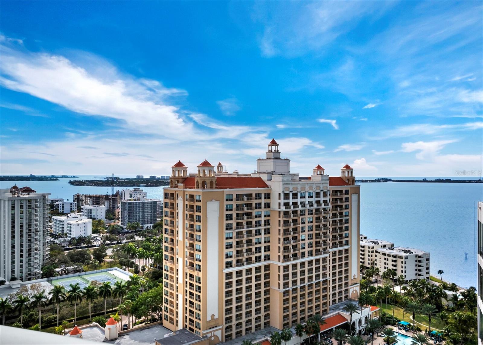 BAYSO SARASOTA - Residential