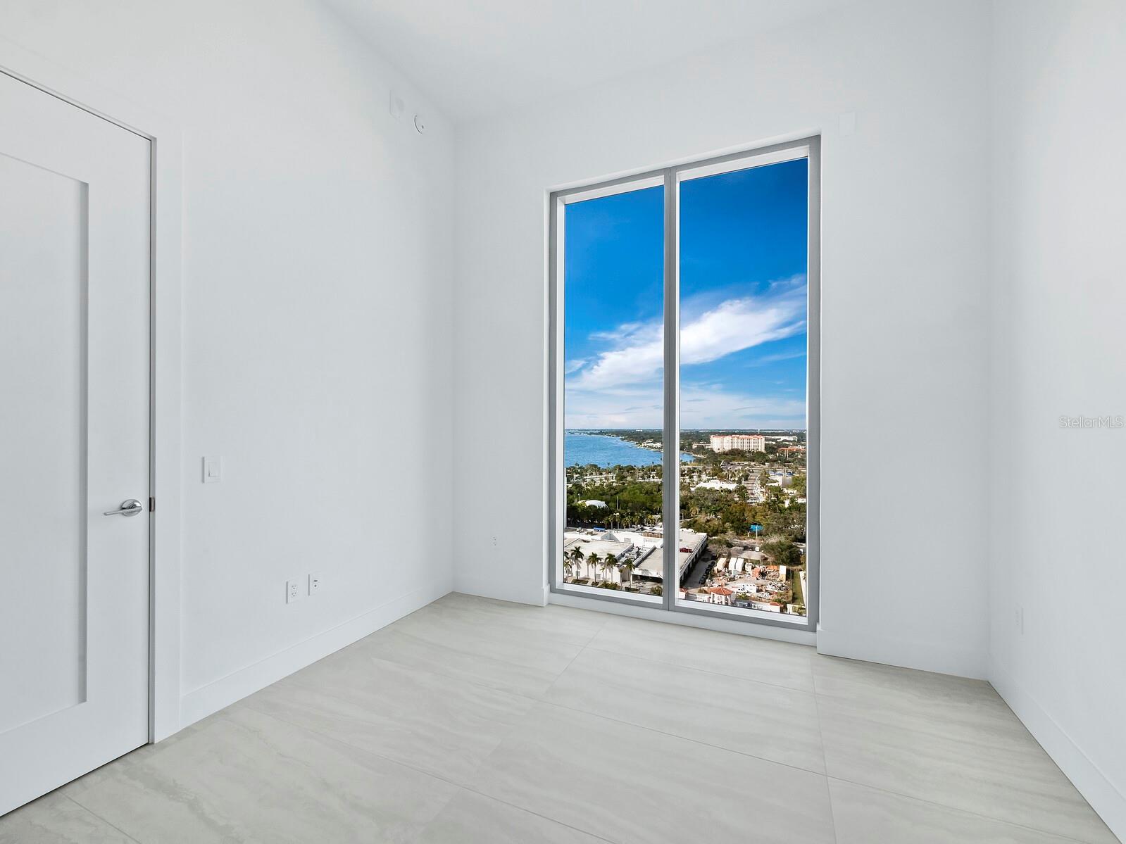 BAYSO SARASOTA - Residential