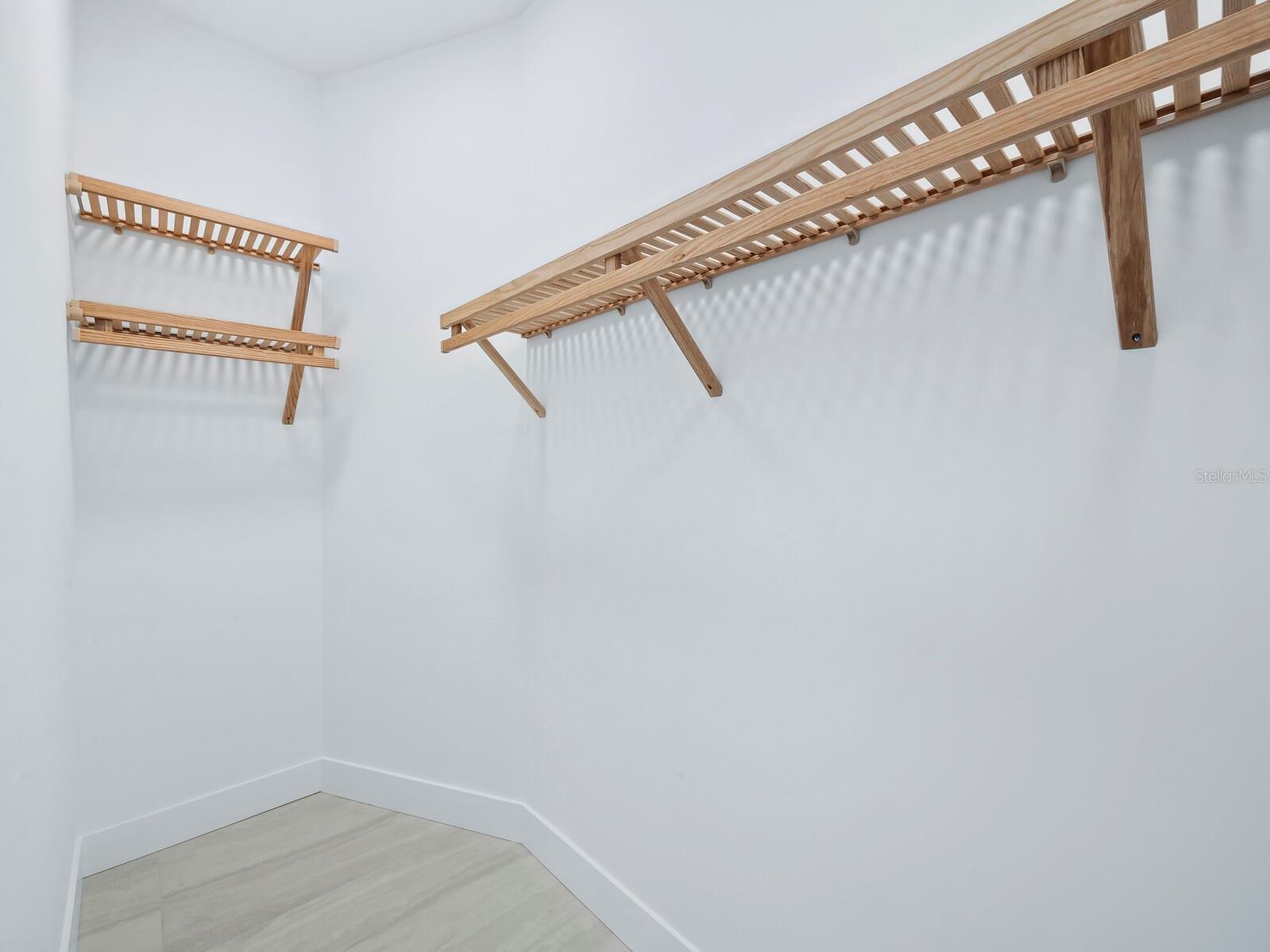 BAYSO SARASOTA - Residential