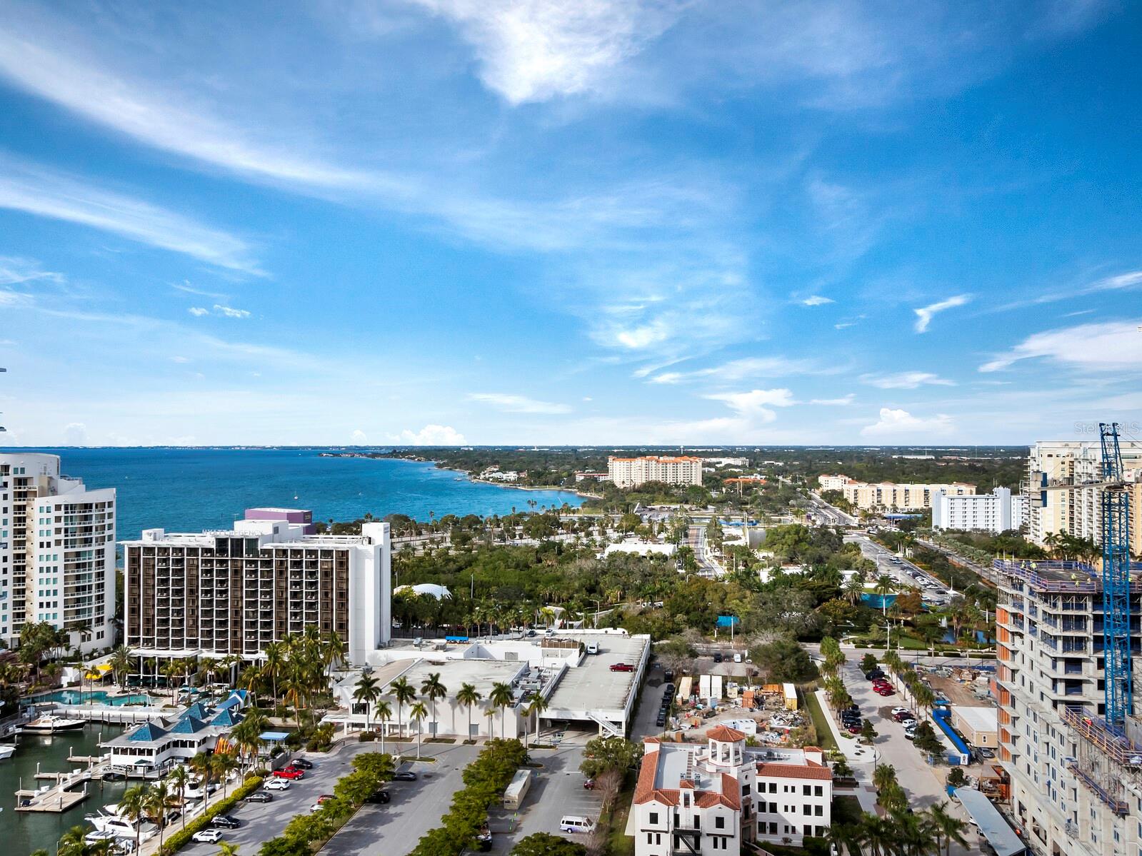 BAYSO SARASOTA - Residential