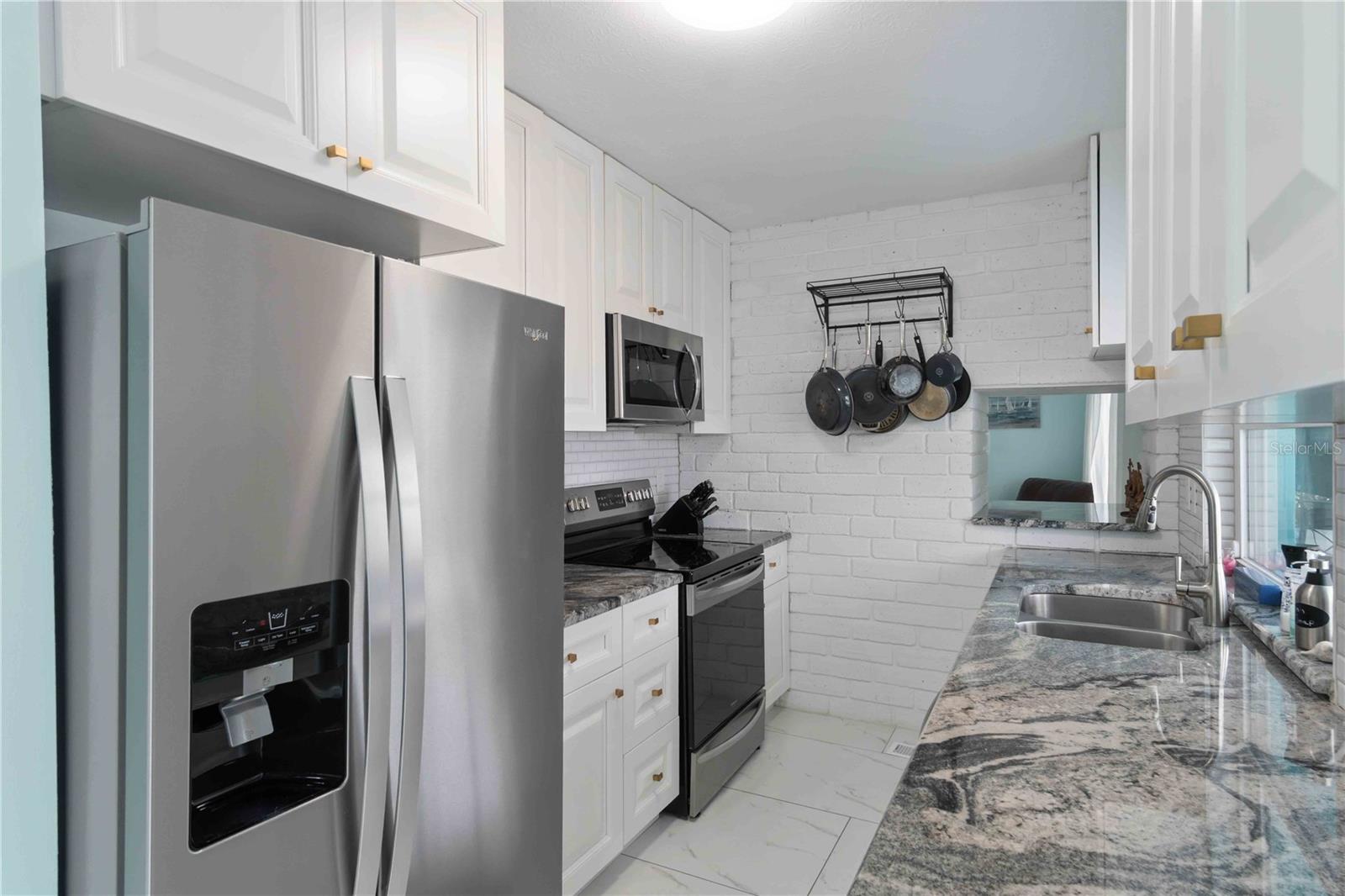 PUNTA GORDA ISLES SEC 01 - Residential