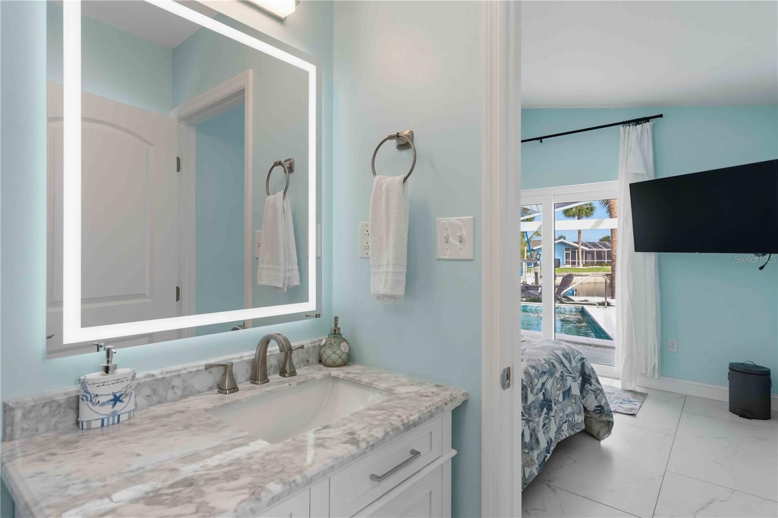 PUNTA GORDA ISLES SEC 01 - Residential