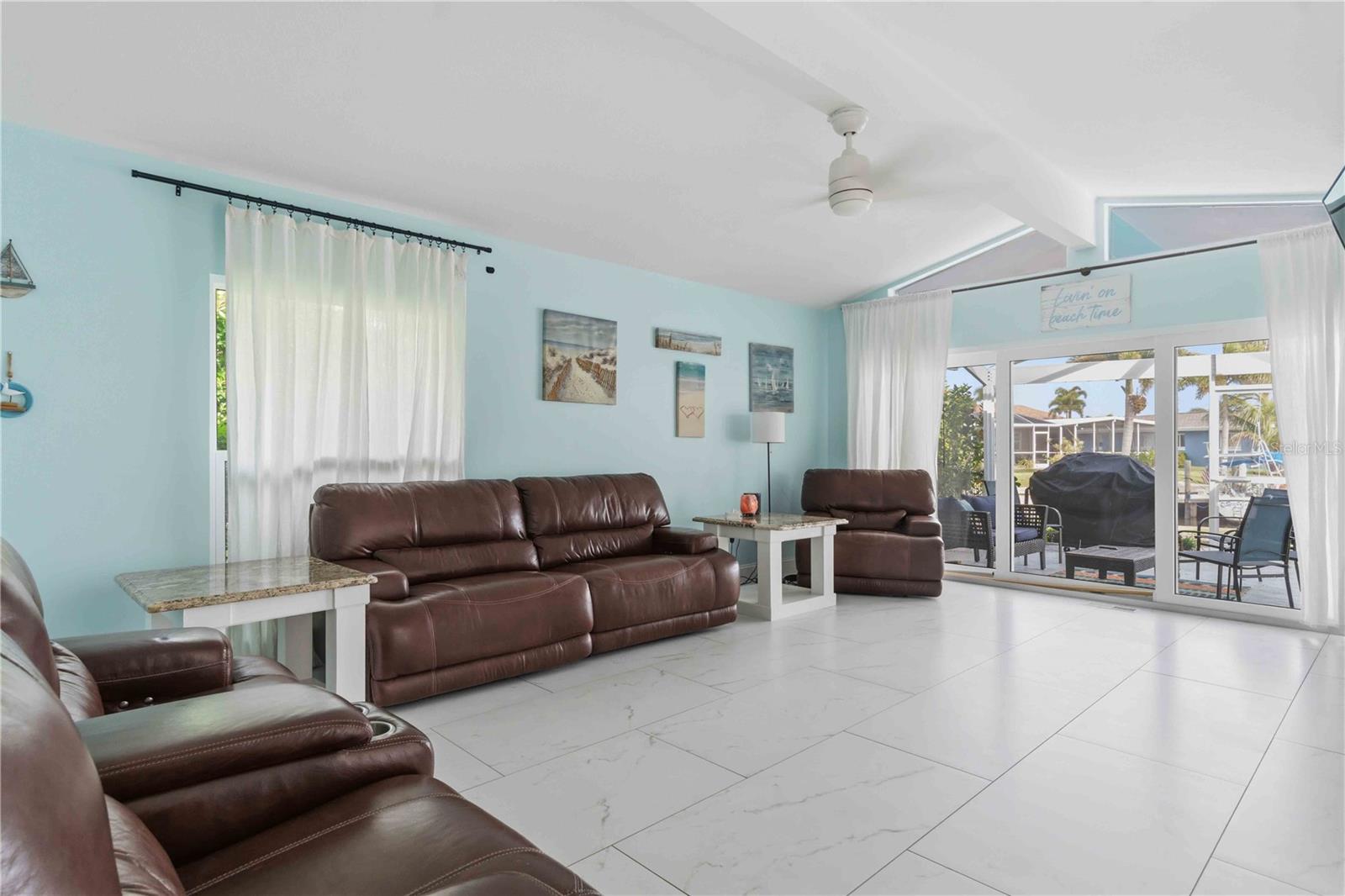 PUNTA GORDA ISLES SEC 01 - Residential