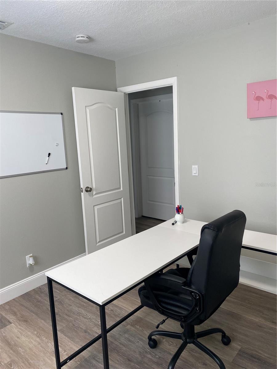 CLAIR MEL CITY SEC A UNIT - Residential Lease