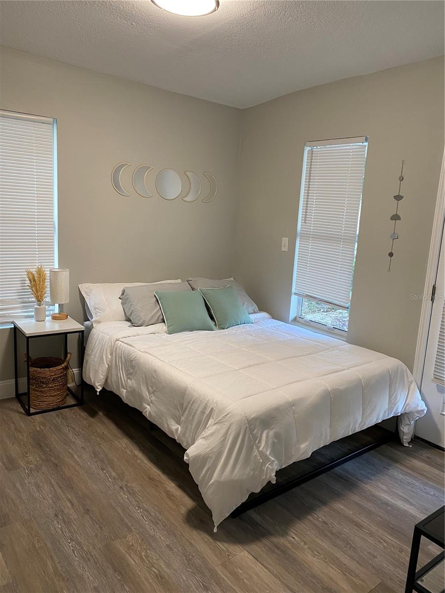 CLAIR MEL CITY SEC A UNIT - Residential Lease