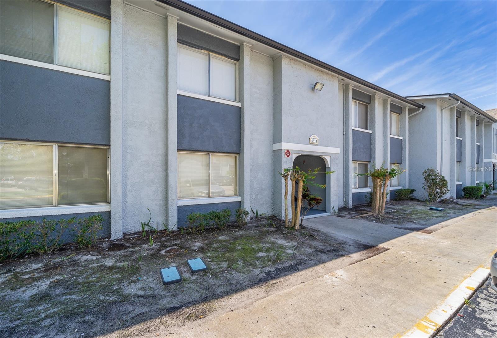 Beautiful and centrally located 2-bedroom, 2-bathroom apartment for rent just minutes from Millenia Mall. This spacious unit features an open living and dining area, a functional kitchen, and plenty of natural light. Conveniently located near shopping, restaurants, and major highways. Ideal for those seeking comfort and location in the heart of Orlando.