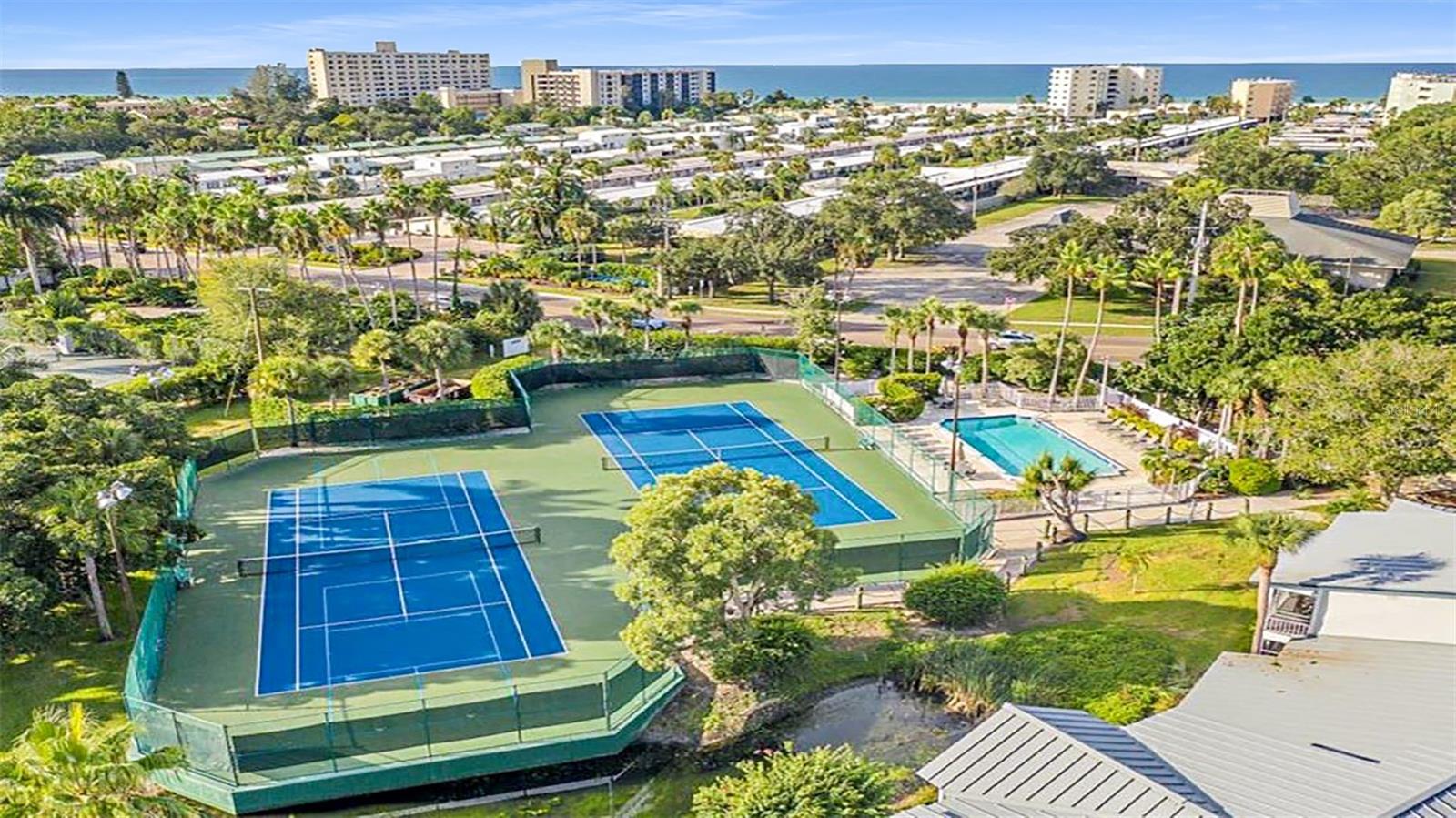 GULF & BAY CLUB BAYSIDE - Residential Lease