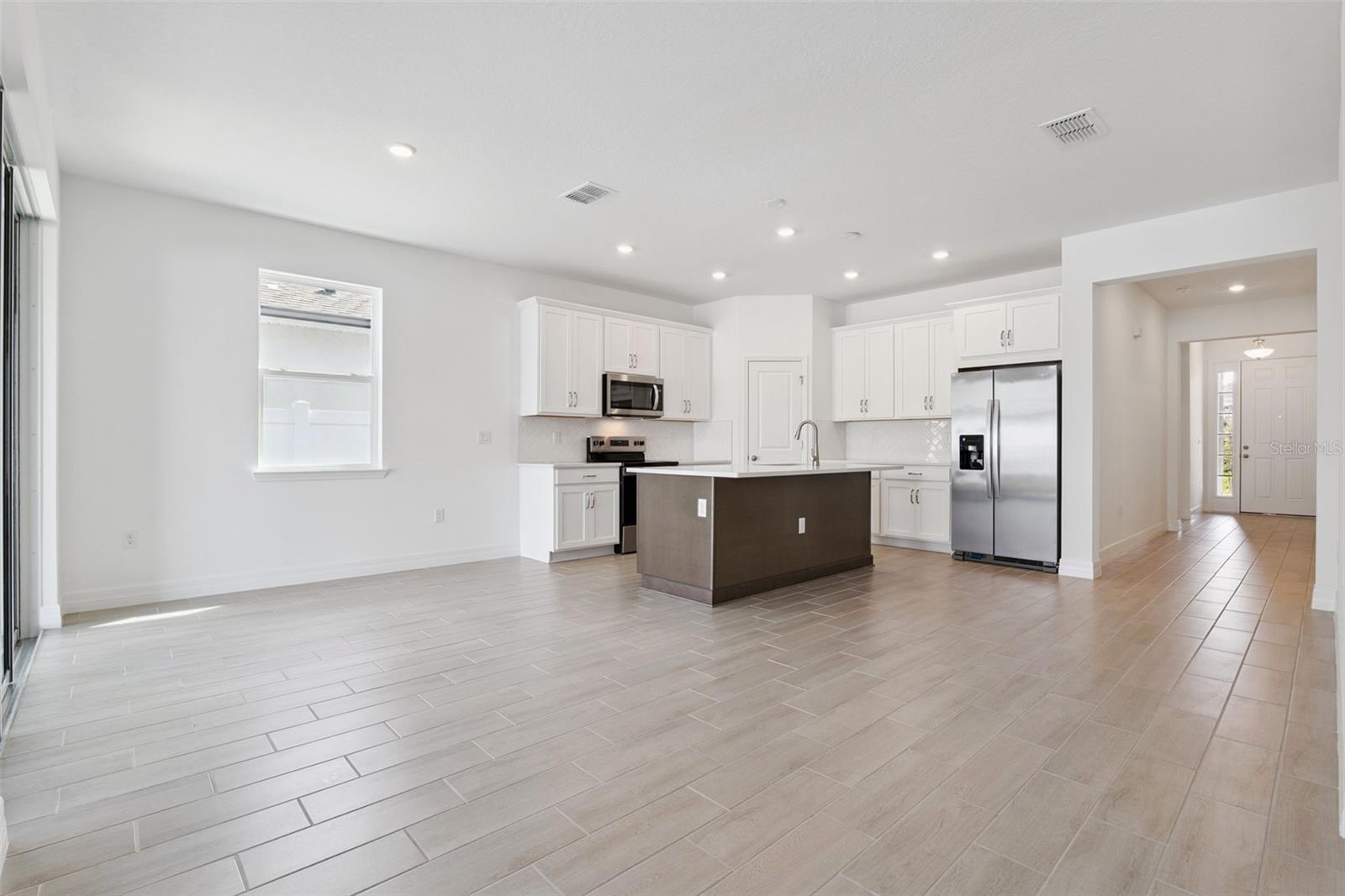 PRAIRIE OAKS - Residential